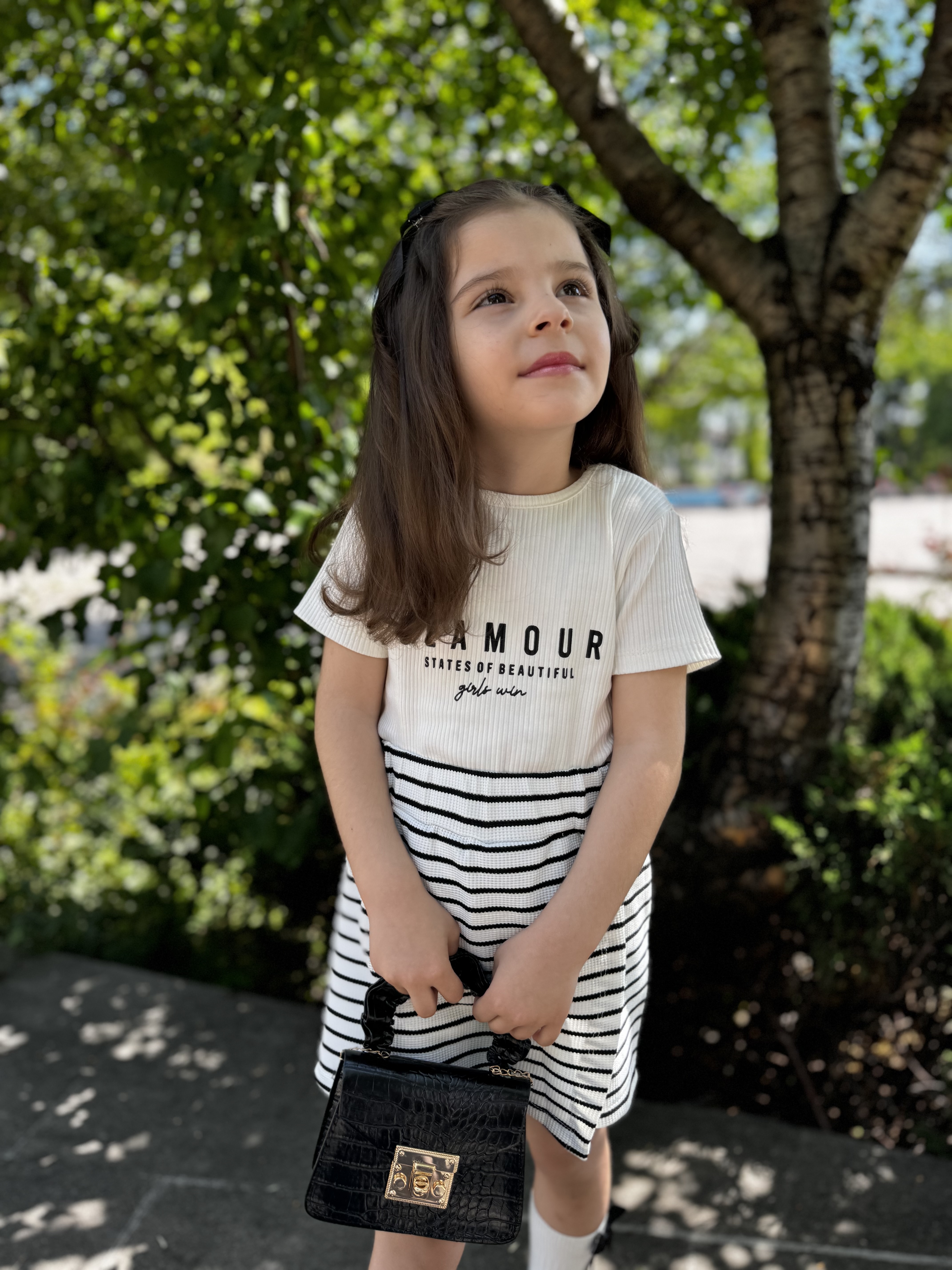 Glamour Beyaz Çizgili Etek Bluz Takım