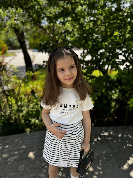 Glamour Beyaz Çizgili Etek Bluz Takım